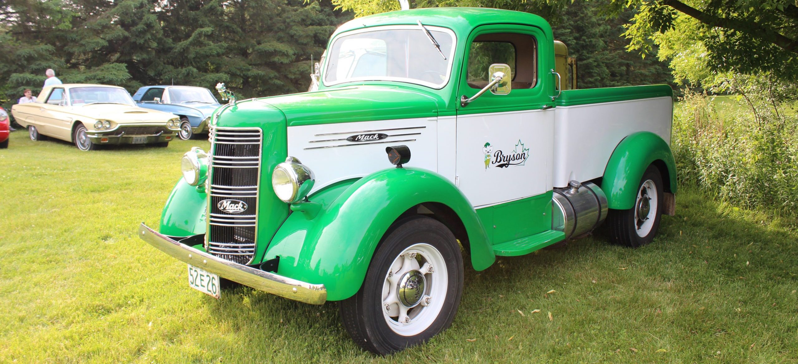 1941 Mack ED Pickup Truck – Dennis & Linda Bryson