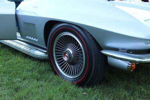 Feature Car for August 11, 2022 - 1967 Corvette Stingray - Barry O'Brien, Belmont, Ontario