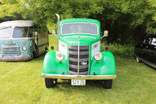 Feature Car - 2025-06-12 - 1941 Mack ED Pickup Truck - Dennis & Linda Bryson